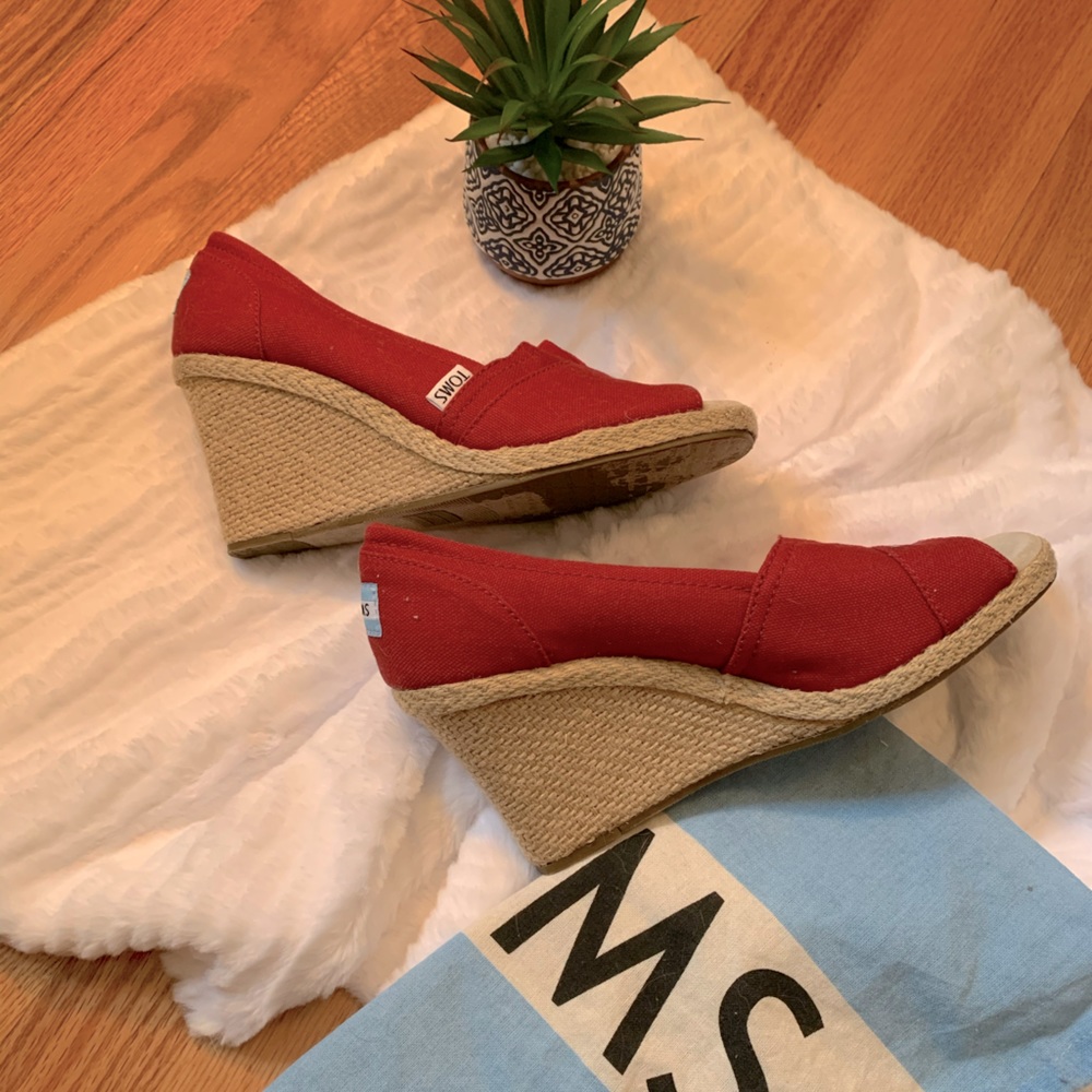 TOMS Calypso Canvas Wedge Espadrilles, Red